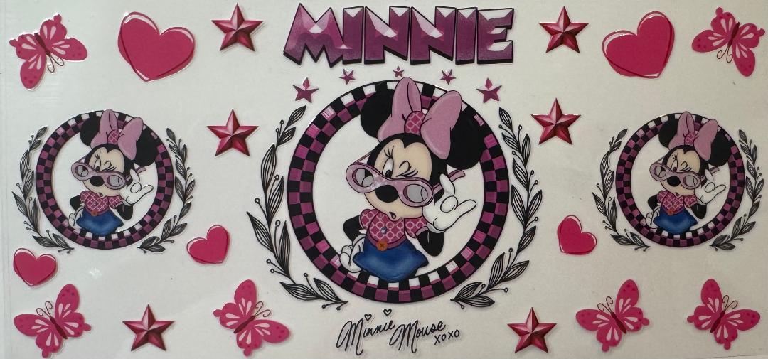 Minnie 3 circles with hearts and butterflies