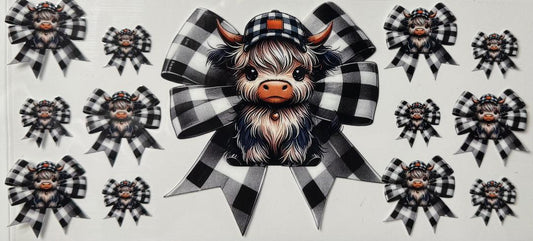 Highland cow w/ black and white checkered bow