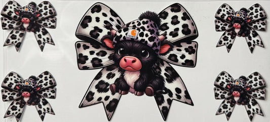 Black highland cow Carhartt bow